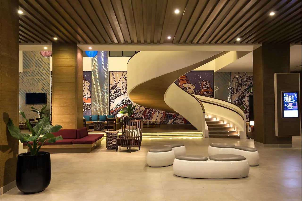 Citadines Bayfront Nha Trang Aparthotel